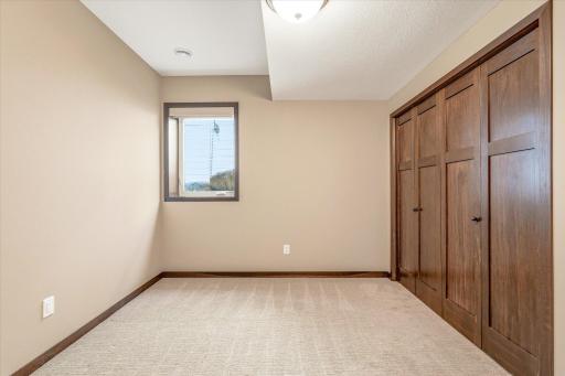 3547 Cove Point Circle NW, Prior Lake, MN 55372