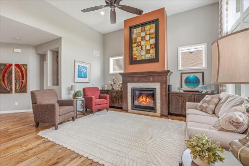 3547 Cove Point Circle NW, Prior Lake, MN 55372
