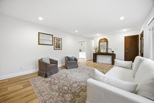 455 16th Avenue S, Fargo, ND 58103