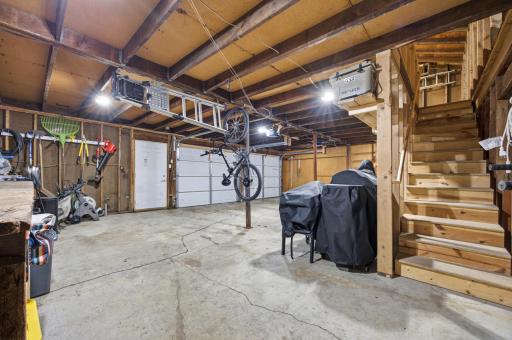 455 16th Avenue S, Fargo, ND 58103