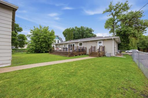 455 16th Avenue S, Fargo, ND 58103