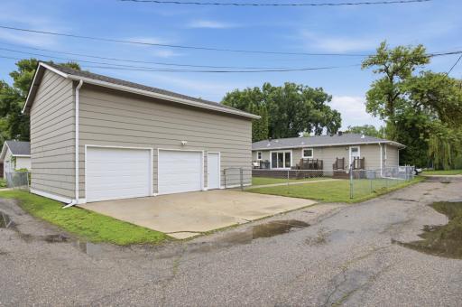 455 16th Avenue S, Fargo, ND 58103