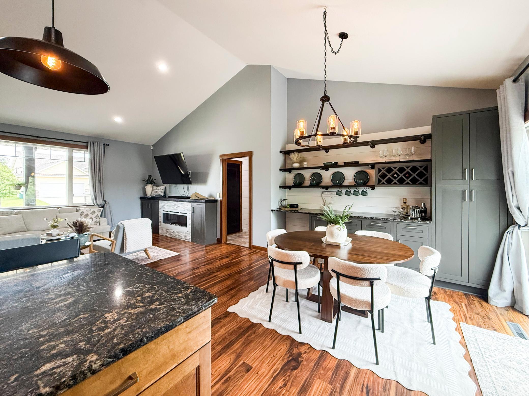 03. Home-for-sale-Rochester-MN.jpg