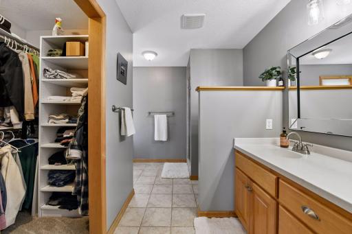 4208 Walnut Road, Saint Bonifacius, MN 55375