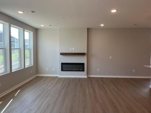 Fireplace and mantle, heat or light setting