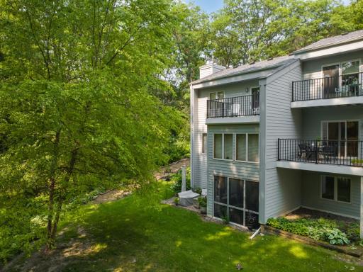 14463 Stewart Lane, Minnetonka, MN 55345