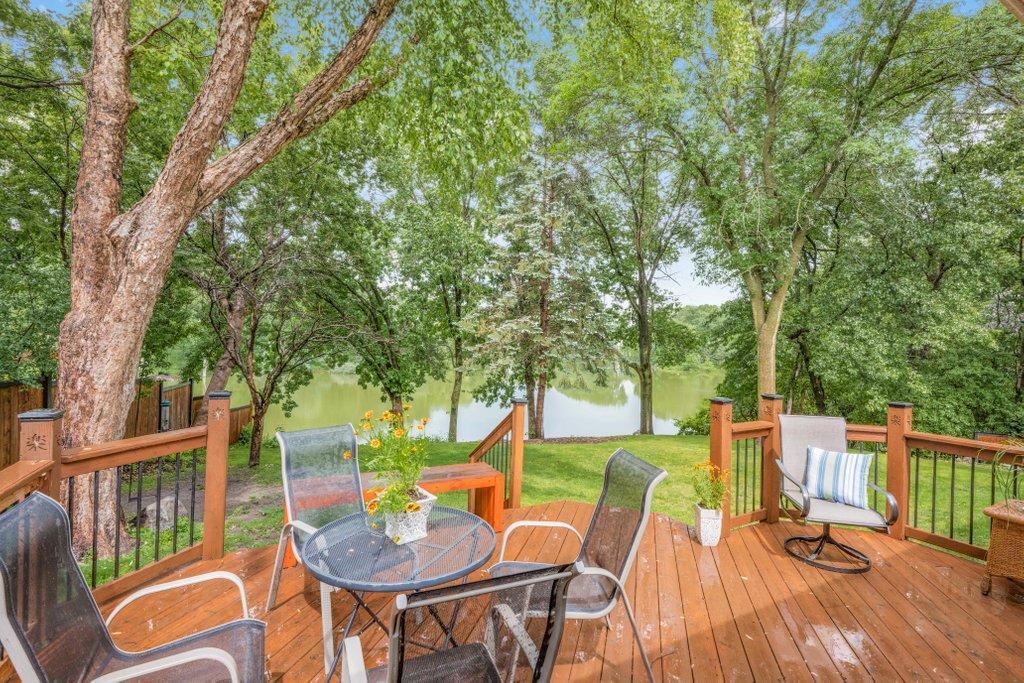 Deck view