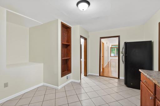 1067 Wilson Avenue, Saint Paul, MN 55106