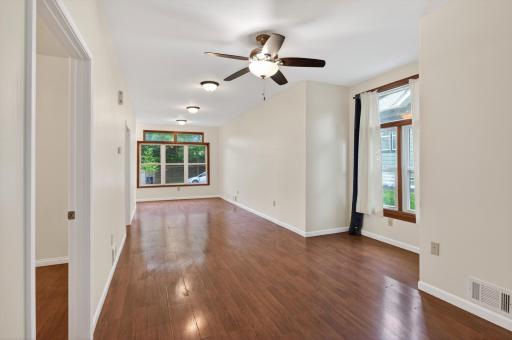 1067 Wilson Avenue, Saint Paul, MN 55106