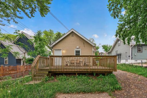 1067 Wilson Avenue, Saint Paul, MN 55106
