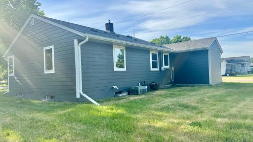 723 3rd Street SE, Barnesville, MN 56514