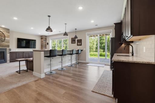 977 Pheasant Run S, Circle Pines, MN 55014