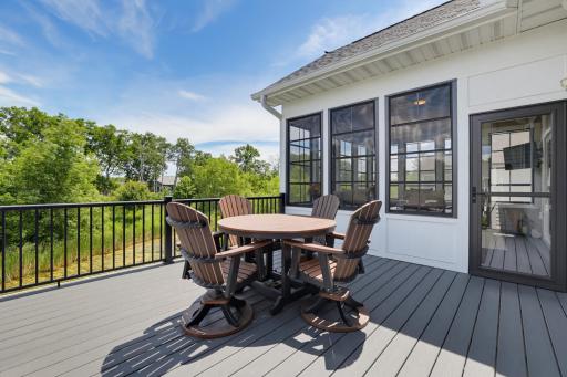 977 Pheasant Run S, Circle Pines, MN 55014