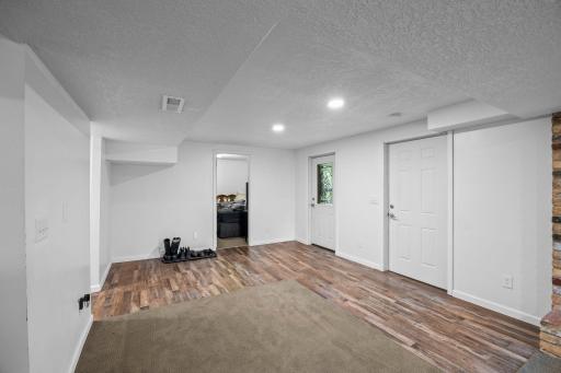 7000 Dallas Road, Minneapolis, MN 55430