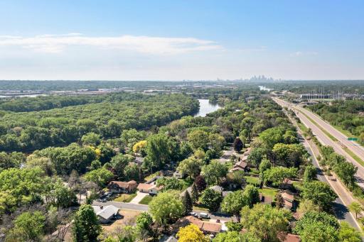 7000 Dallas Road, Minneapolis, MN 55430