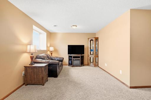610 2nd Avenue SW, Rice, MN 56367
