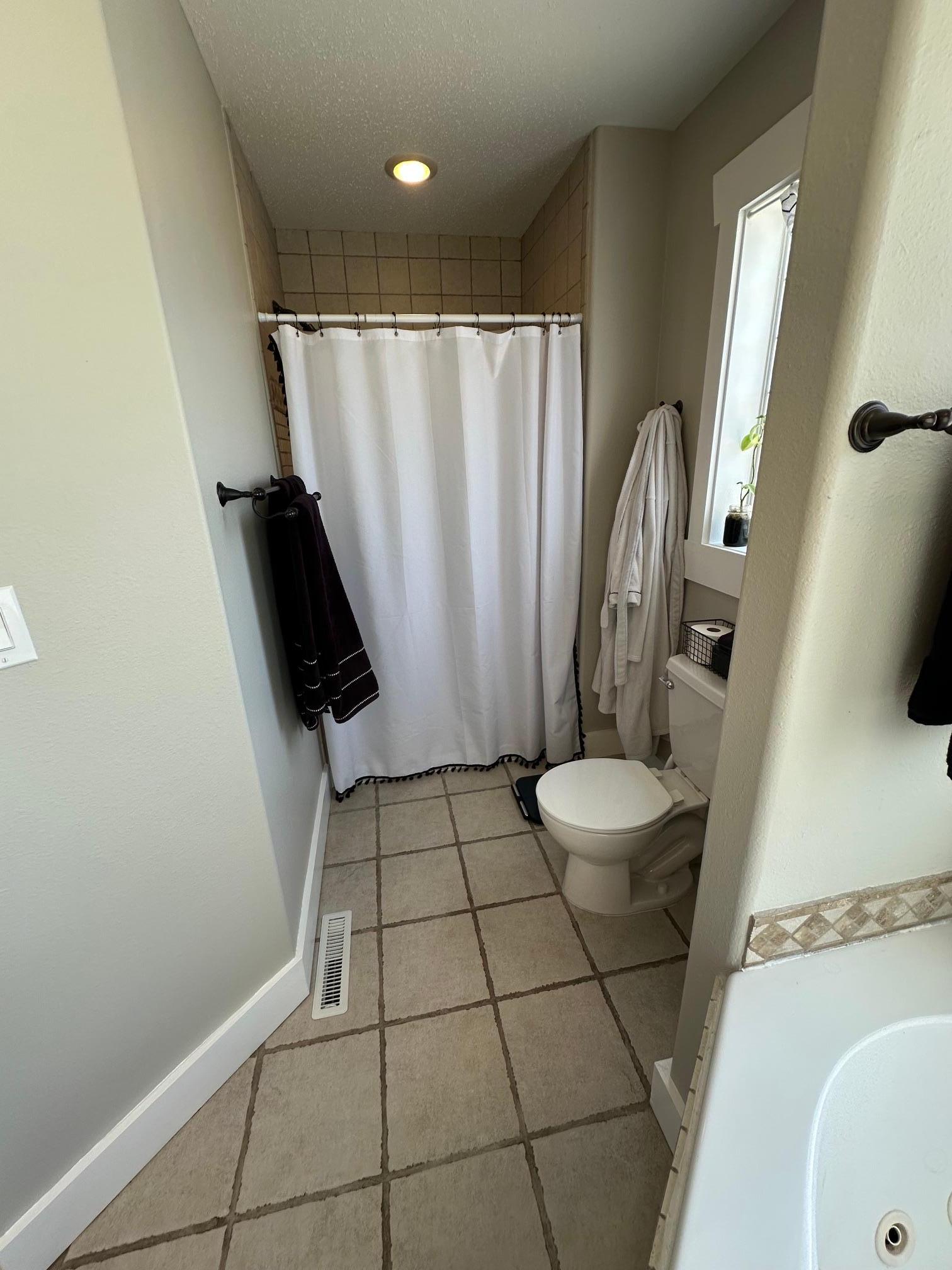 Upstairs primary bath