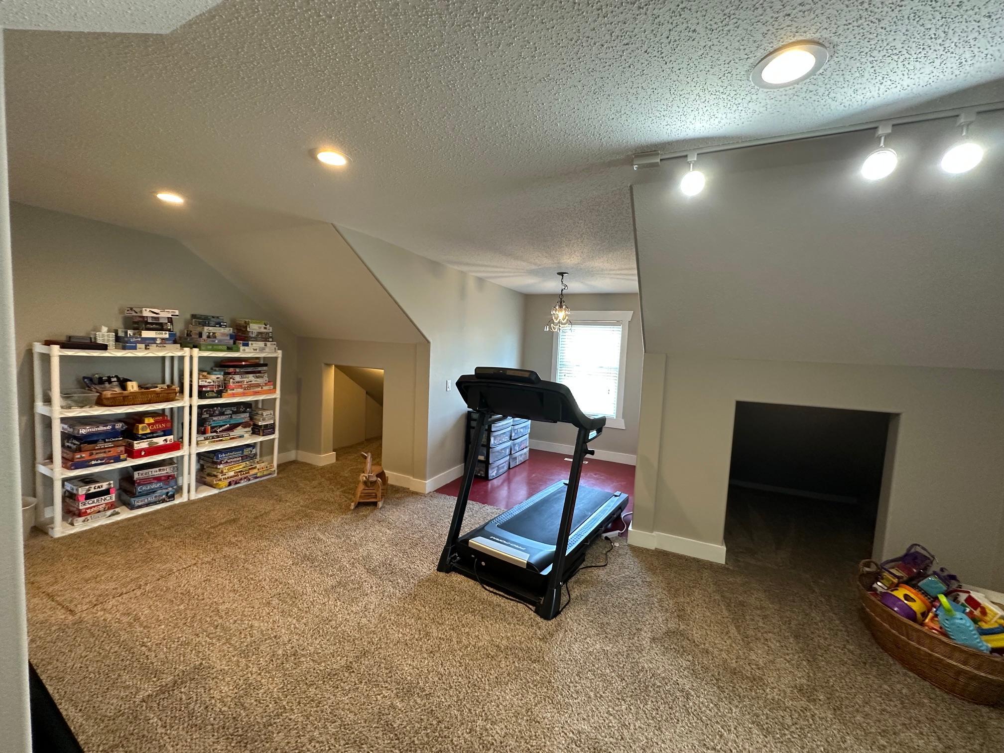 Upstairs bonus room