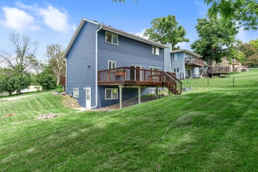 27-web-or-mls-1065-barney-st.jpg