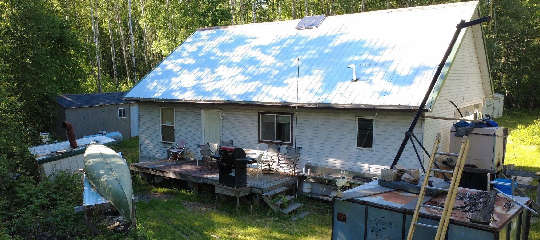 242 acres Cabin and Deck.jpg