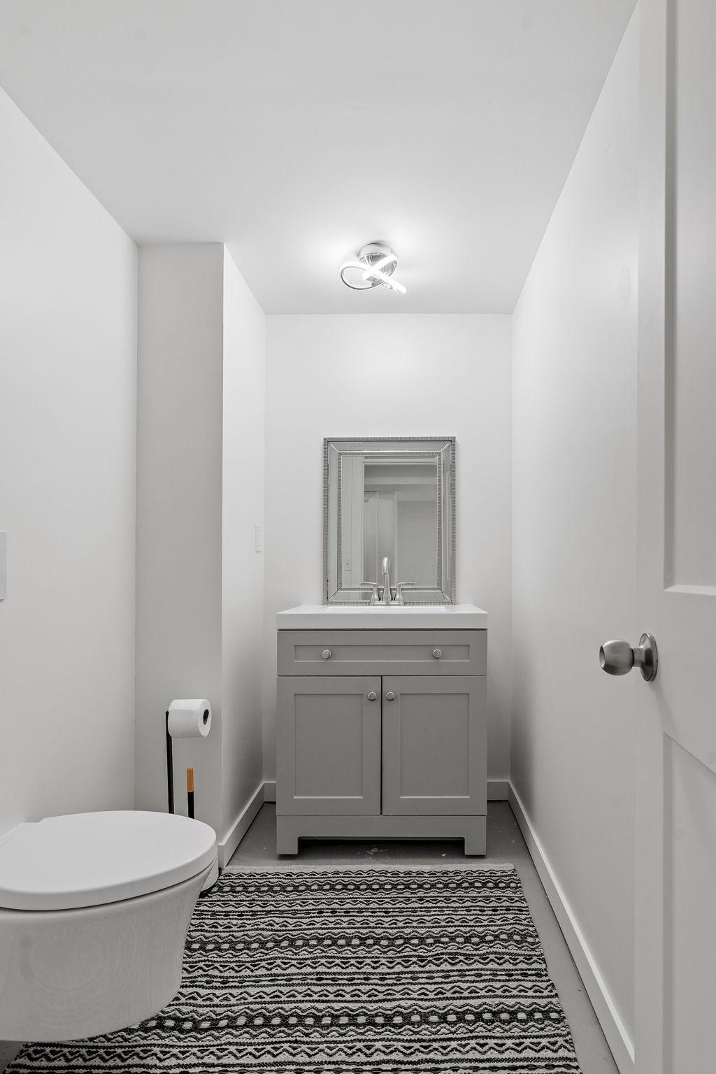 69-web-or-mls-620 Oak St-69.jpg