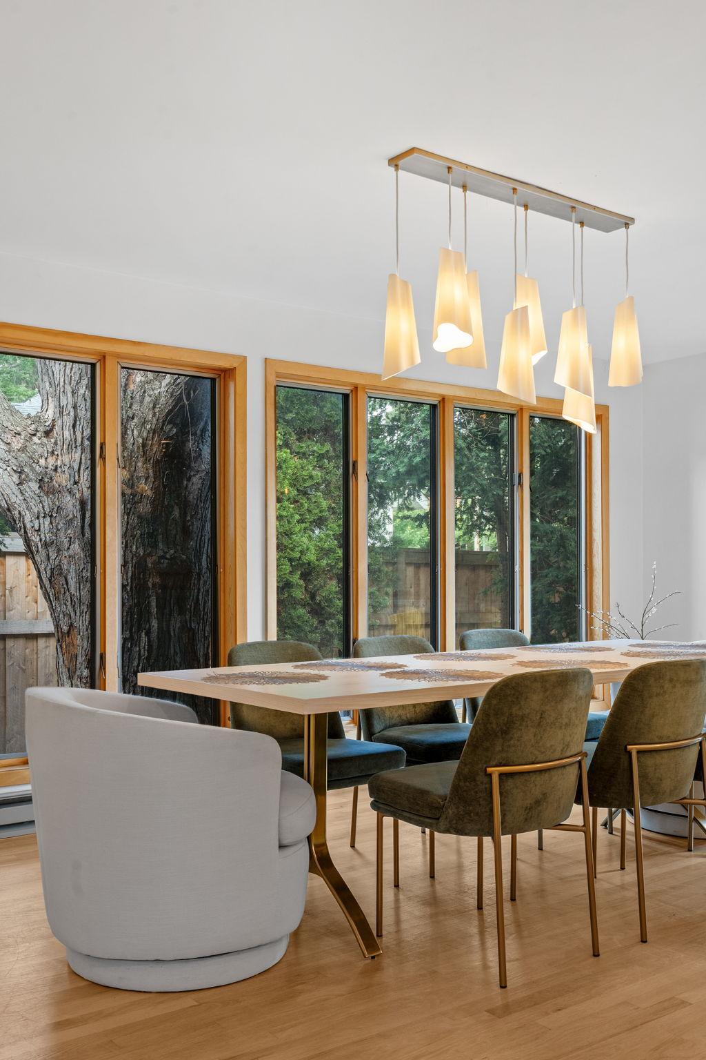 33-web-or-mls-620 Oak St-33.jpg