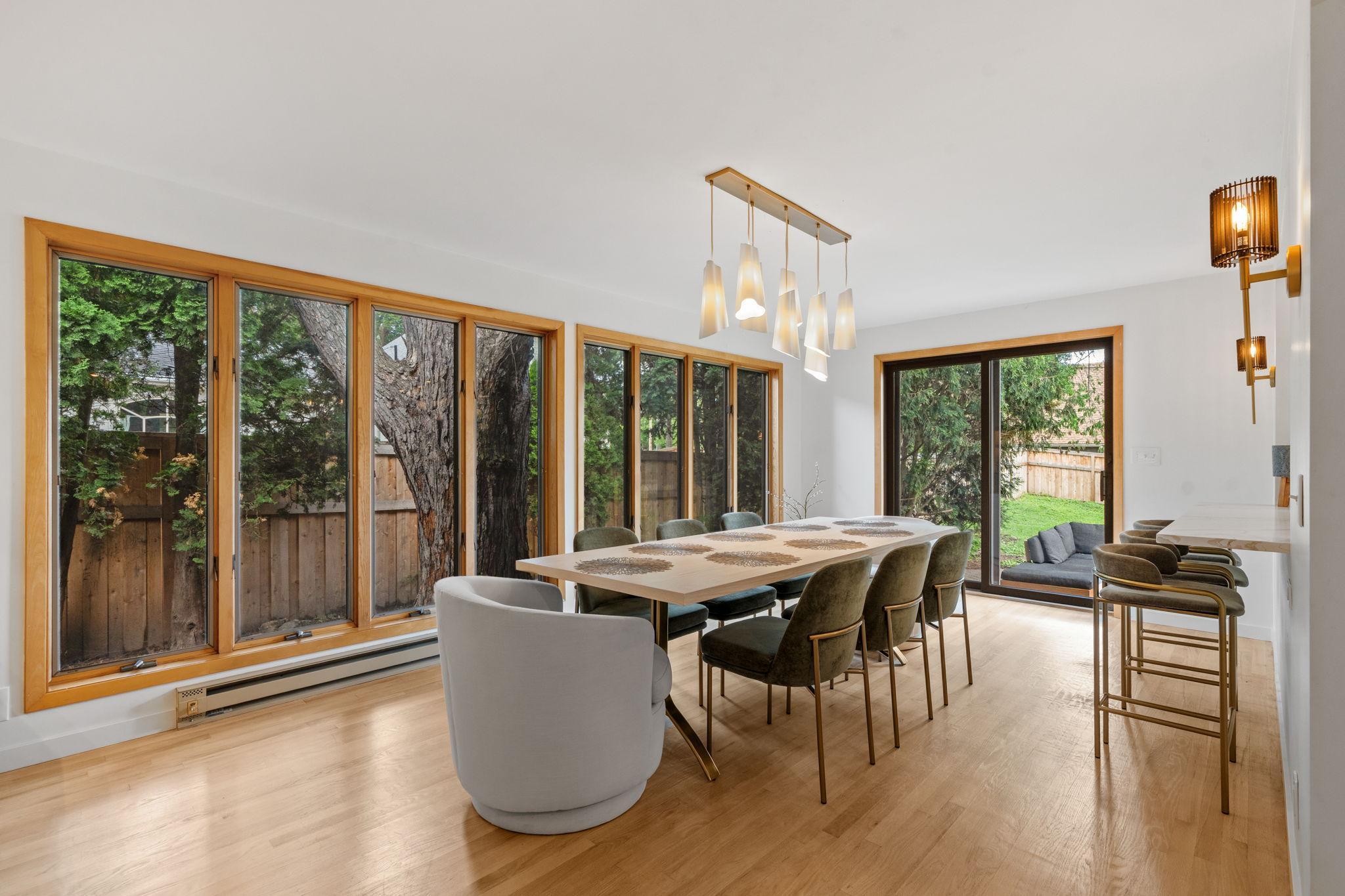 32-web-or-mls-620 Oak St-32.jpg