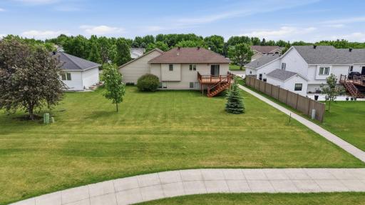 1534 Woodridge Lane, West Fargo, ND 58078