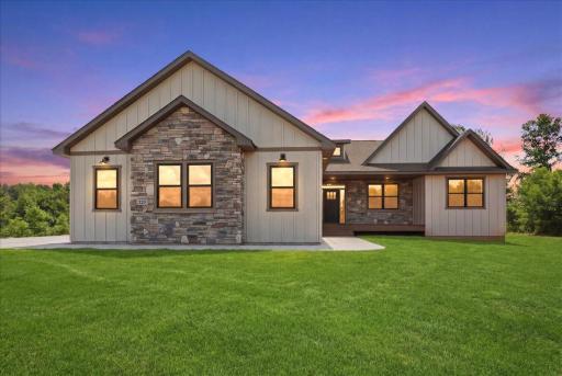 329 138th Avenue, Houlton, WI 54082