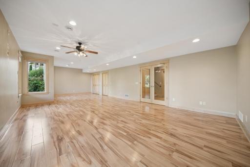5352 Scenic Oak Drive SW, Rochester, MN 55902