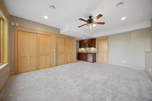 5352 Scenic Oak Drive SW, Rochester, MN 55902