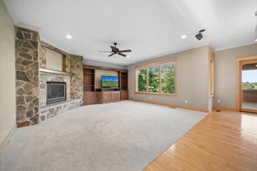5352 Scenic Oak Drive SW, Rochester, MN 55902