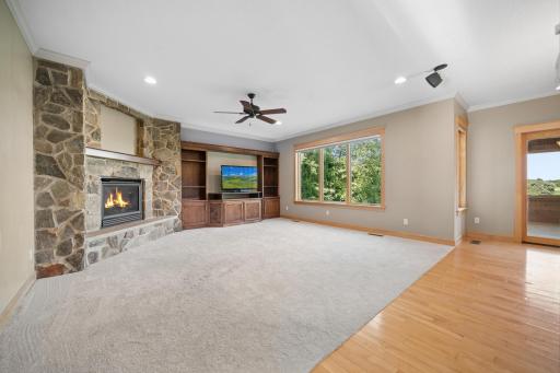 5352 Scenic Oak Drive SW, Rochester, MN 55902