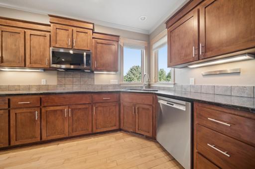 5352 Scenic Oak Drive SW, Rochester, MN 55902