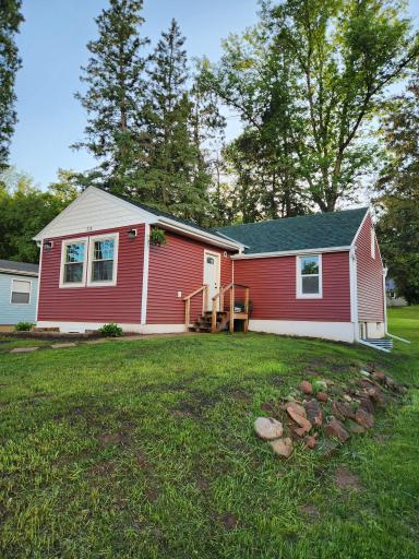 715 Commercial Avenue N, Sandstone, MN 55072