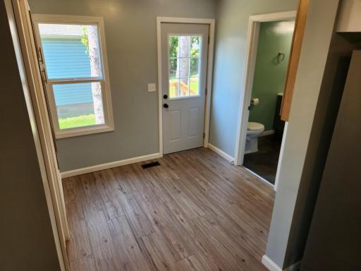 715 Commercial Avenue N, Sandstone, MN 55072