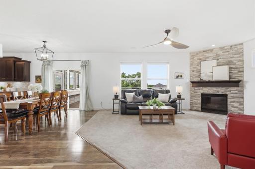 9684 7th Street N, Lake Elmo, MN 55042