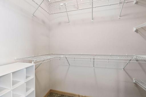 10577 Alamo Street Northeast - Laundry / Closet