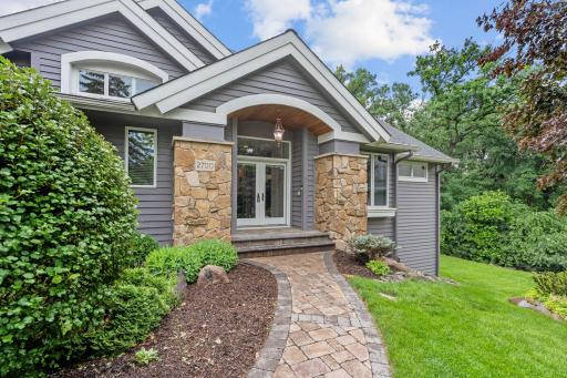 2700 Ashbourne Road, Minnetonka, MN 55391