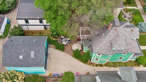 3212 Irving Avenue South - Spacecrafting - 0006.jpg