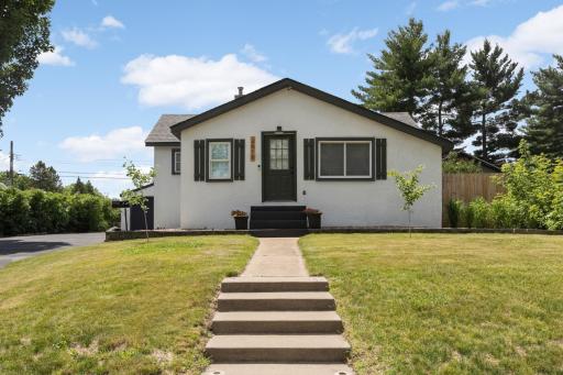 2618 South Avenue E, Saint Paul, MN 55109