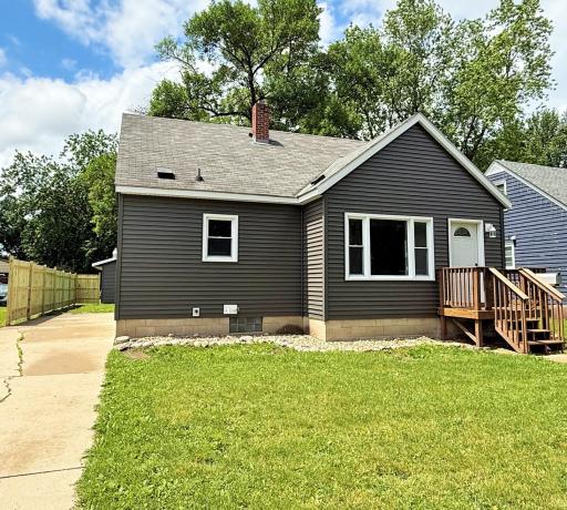 1004 6th Street SW, Willmar, MN 56201