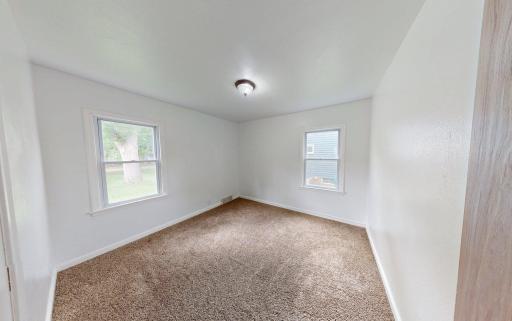1004 6th Street SW, Willmar, MN 56201