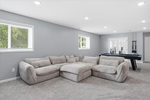 Flexible lower-level layout adapts easily to hobbies, work, or recreation