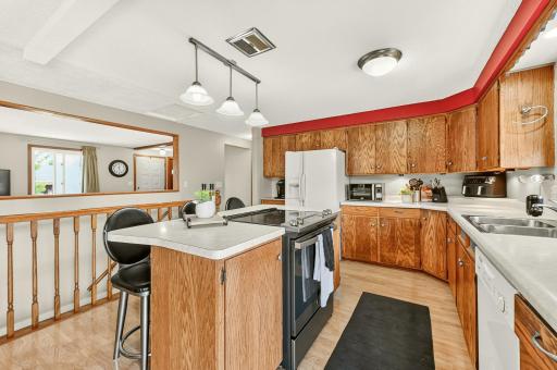 811 3rd Avenue SE, Stewartville, MN 55976
