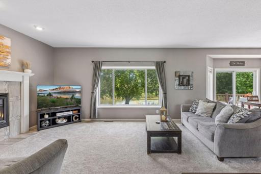 624 Dundee Avenue, River Falls, WI 54022