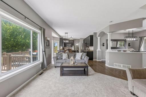 624 Dundee Avenue, River Falls, WI 54022