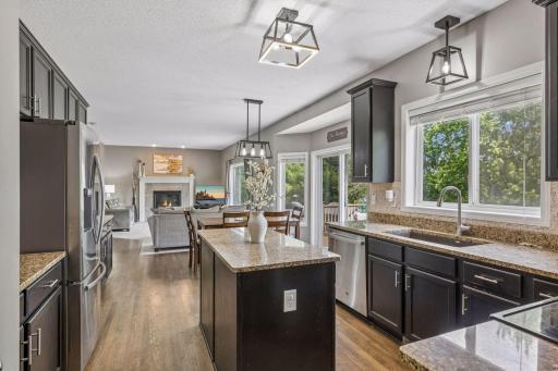 624 Dundee Avenue, River Falls, WI 54022