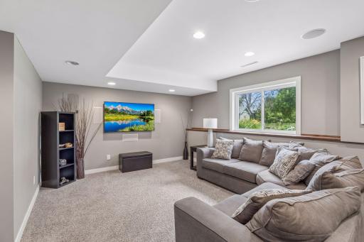624 Dundee Avenue, River Falls, WI 54022
