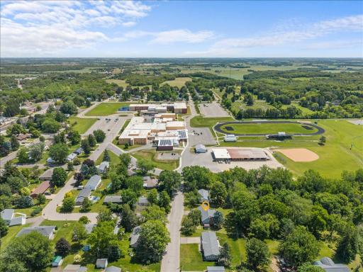 437 W Elm Street, Ellsworth, WI 54011